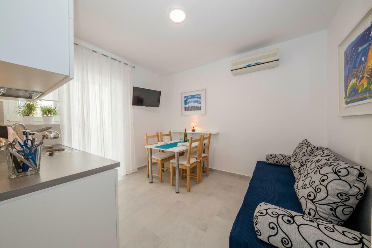 Guest House Mazuth II Banjol Εξωτερικό φωτογραφία
