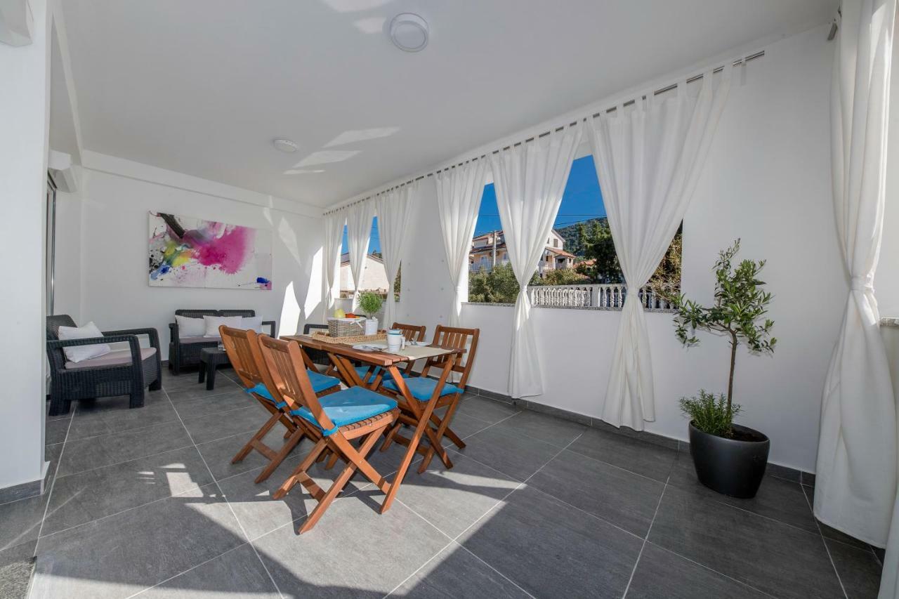 Guest House Mazuth II Banjol Εξωτερικό φωτογραφία