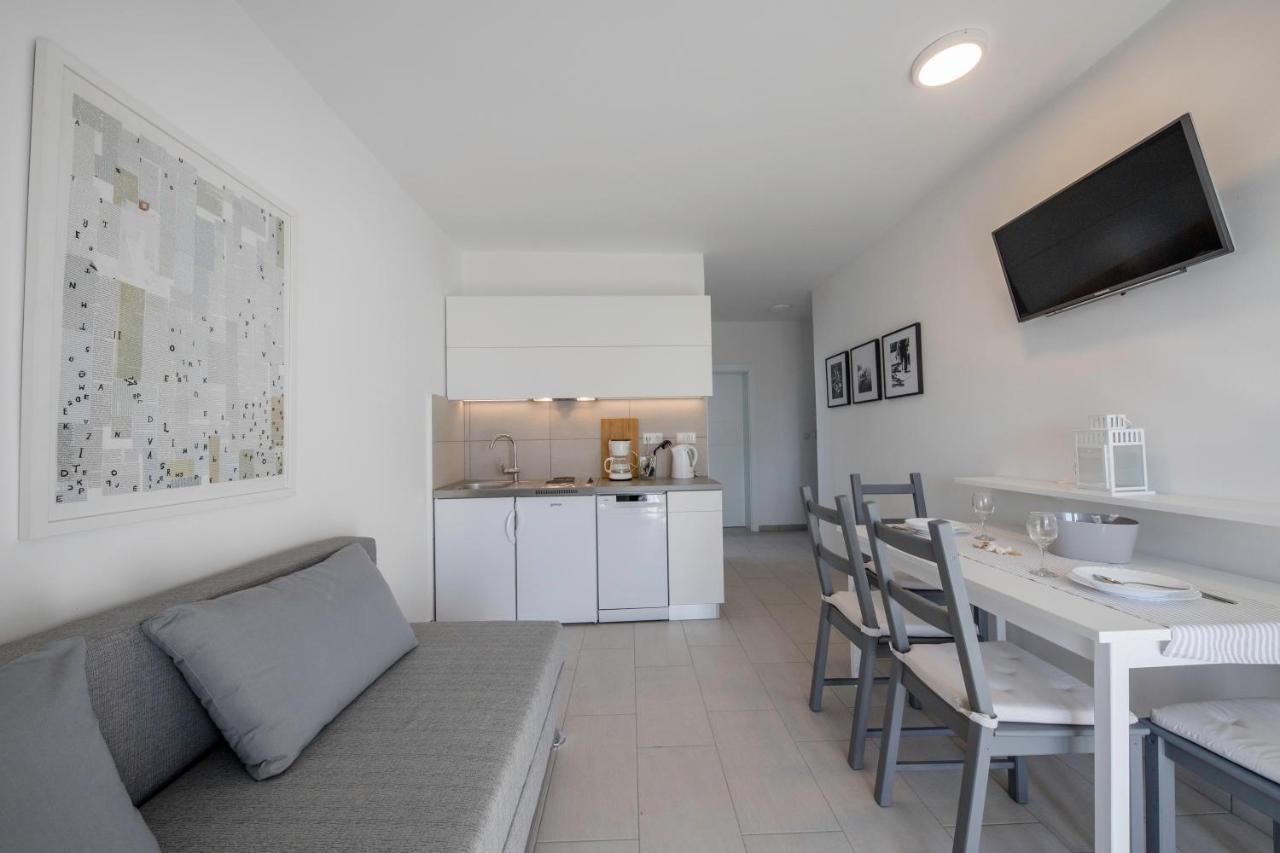Guest House Mazuth II Banjol Εξωτερικό φωτογραφία