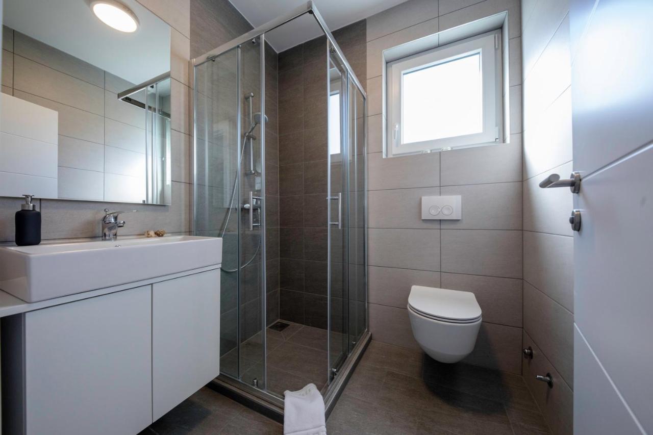 Guest House Mazuth II Banjol Εξωτερικό φωτογραφία